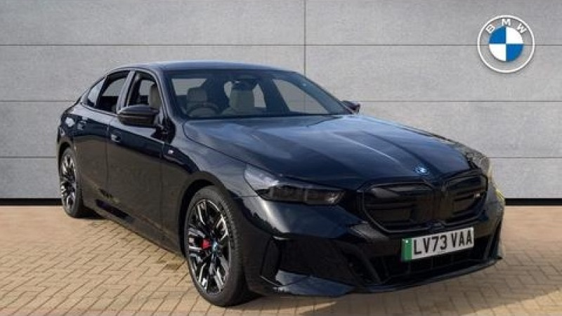 i5 M60 Saloon