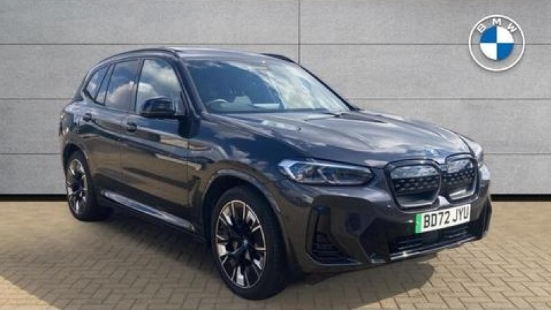 iX3 M Sport Pro